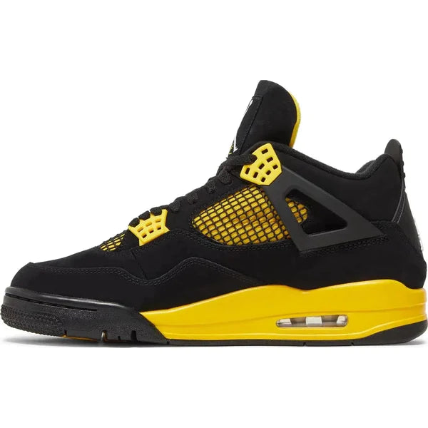 Yellow jordan discount retro 4