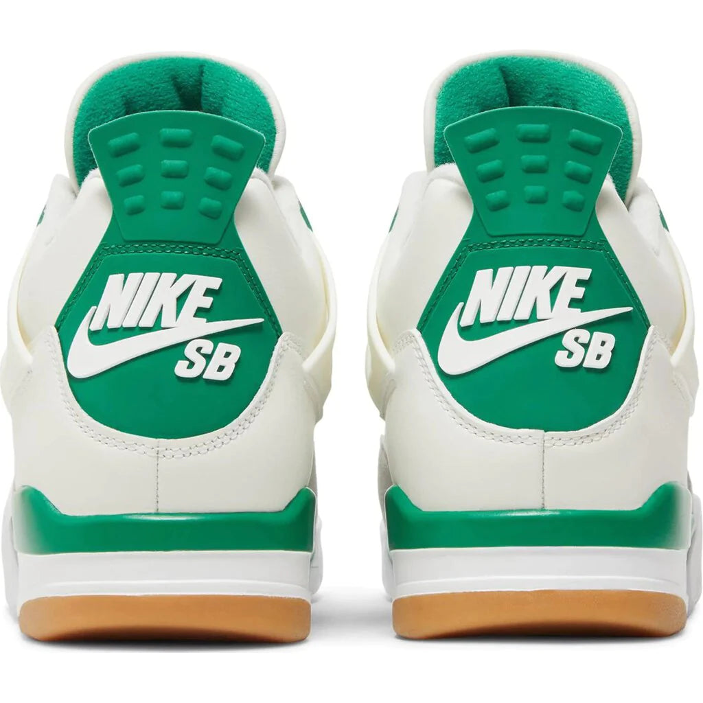 Nike Air Jordan 4 Retro x Nike SB &#39;Pine Green&#39;